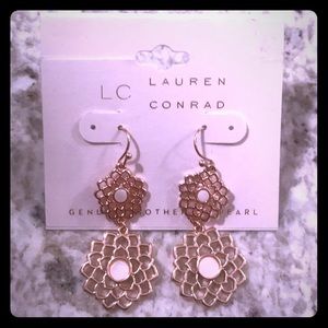 NWT Lauren Conrad Mother of Pearl Earrings